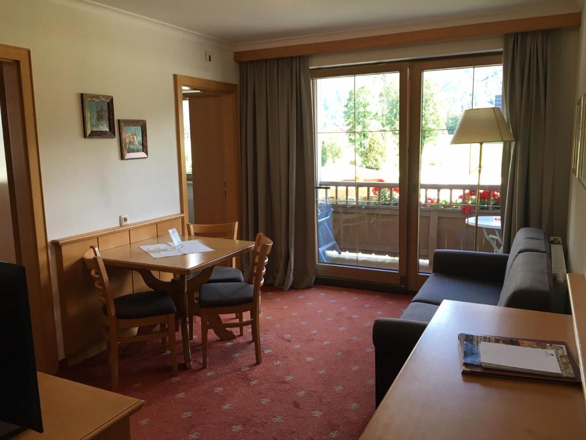 Landhotel Strasserwirt Sankt Ulrich am Pillersee Exterior foto