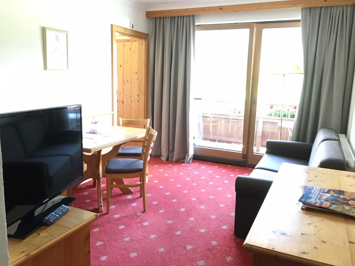 Landhotel Strasserwirt Sankt Ulrich am Pillersee Exterior foto